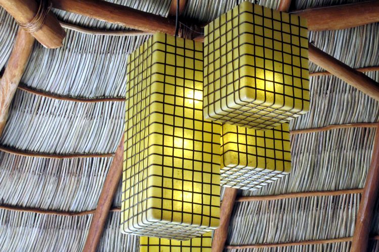 Paneles son lamparas colgantes de fibra de vidrio tipo onix o ambar
