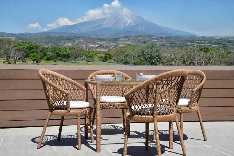 Comedor Haren para exterior de tejido sintetico sobre marco de aluminio