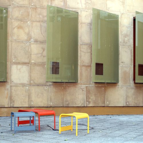 Muebles de colores Luxembourg by Fermob en ITESM CSF Santa Fe totalmente al exterior