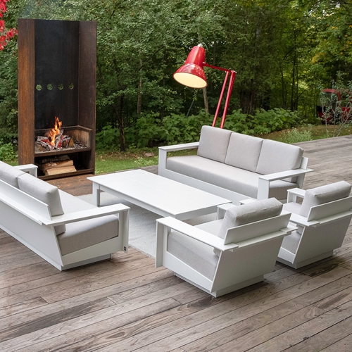 Sala para exterior en una terraza o deck modelo Nisswa