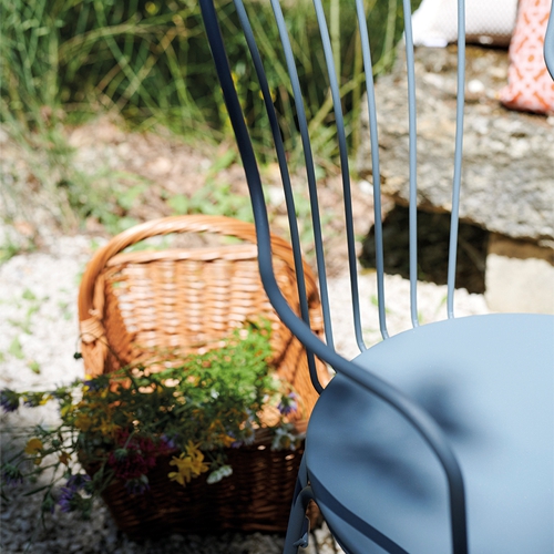 Detalle de la silla Opera plus de Fermob