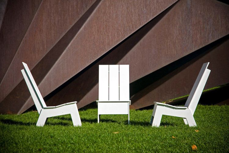 Muebles Picket de exterior fabricados por Loll Designs ahora en Mexico