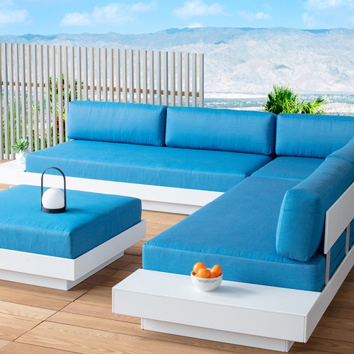 Sala modular de exterior modelo Platform One en una terraza