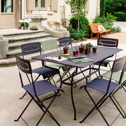 Comedor de terraza con sillas Slim plegables practicas y faciles de transportar y guardar